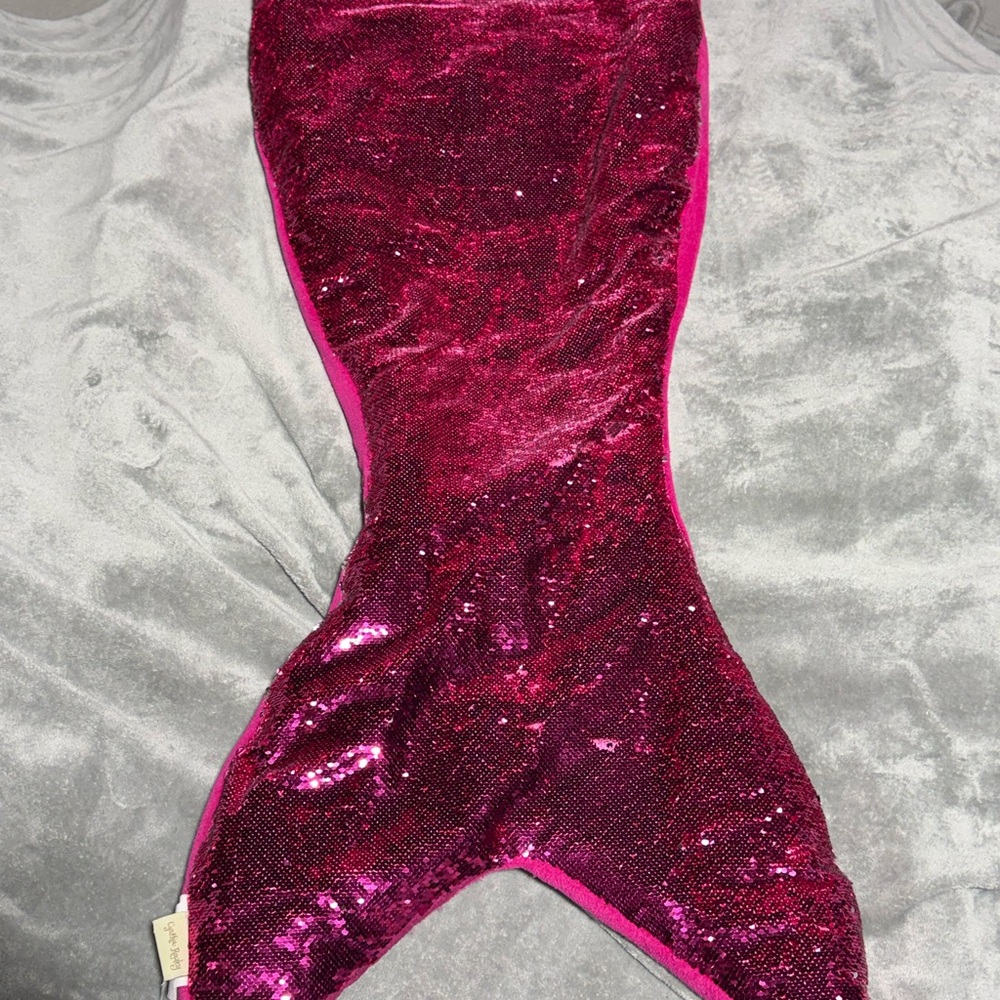 Cynthia Rowley Pink Flip Sequin Mermaid Tail Blanket Sleeping Bag Blanket